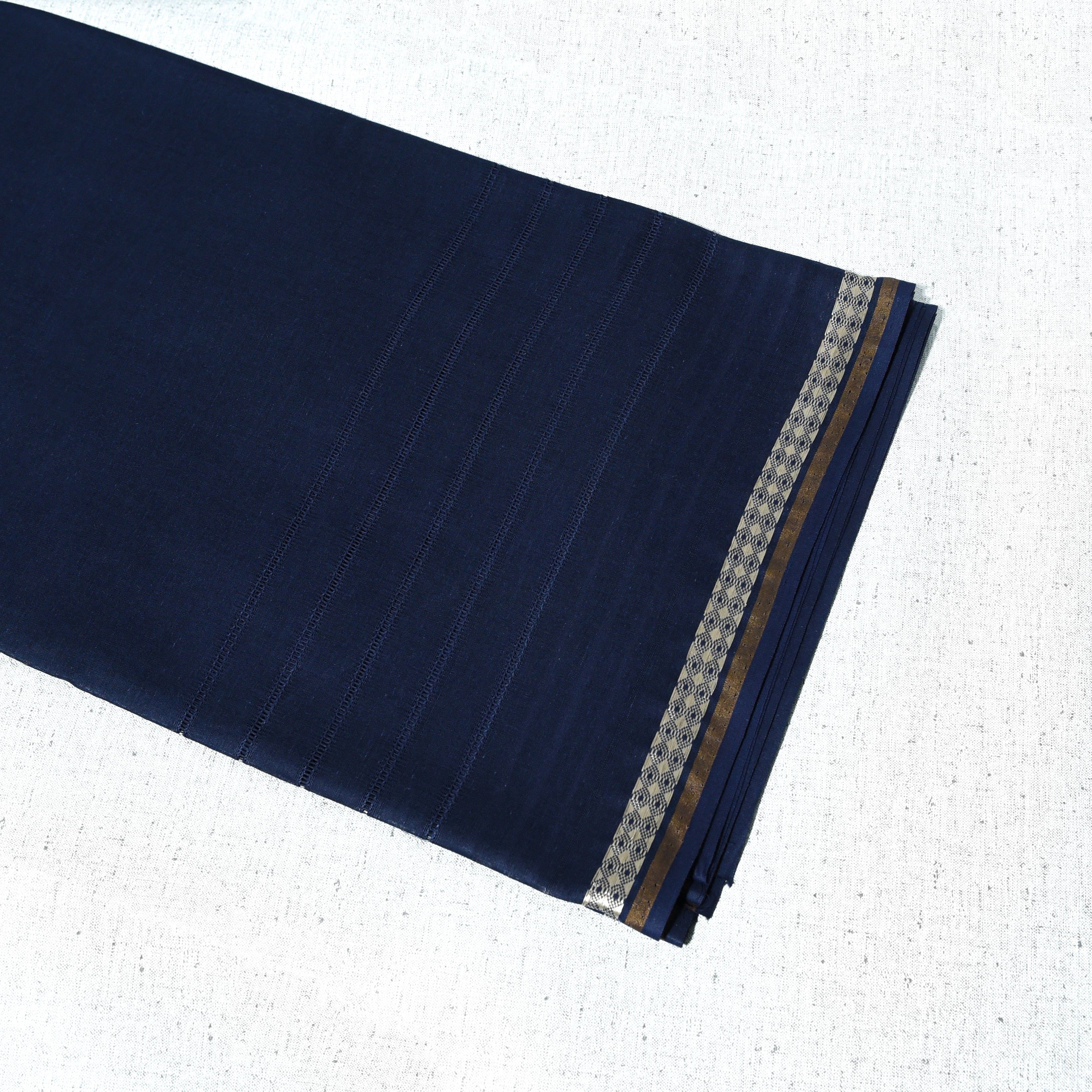 PURE LAWN COLORFUL TARKASHI SHAWL