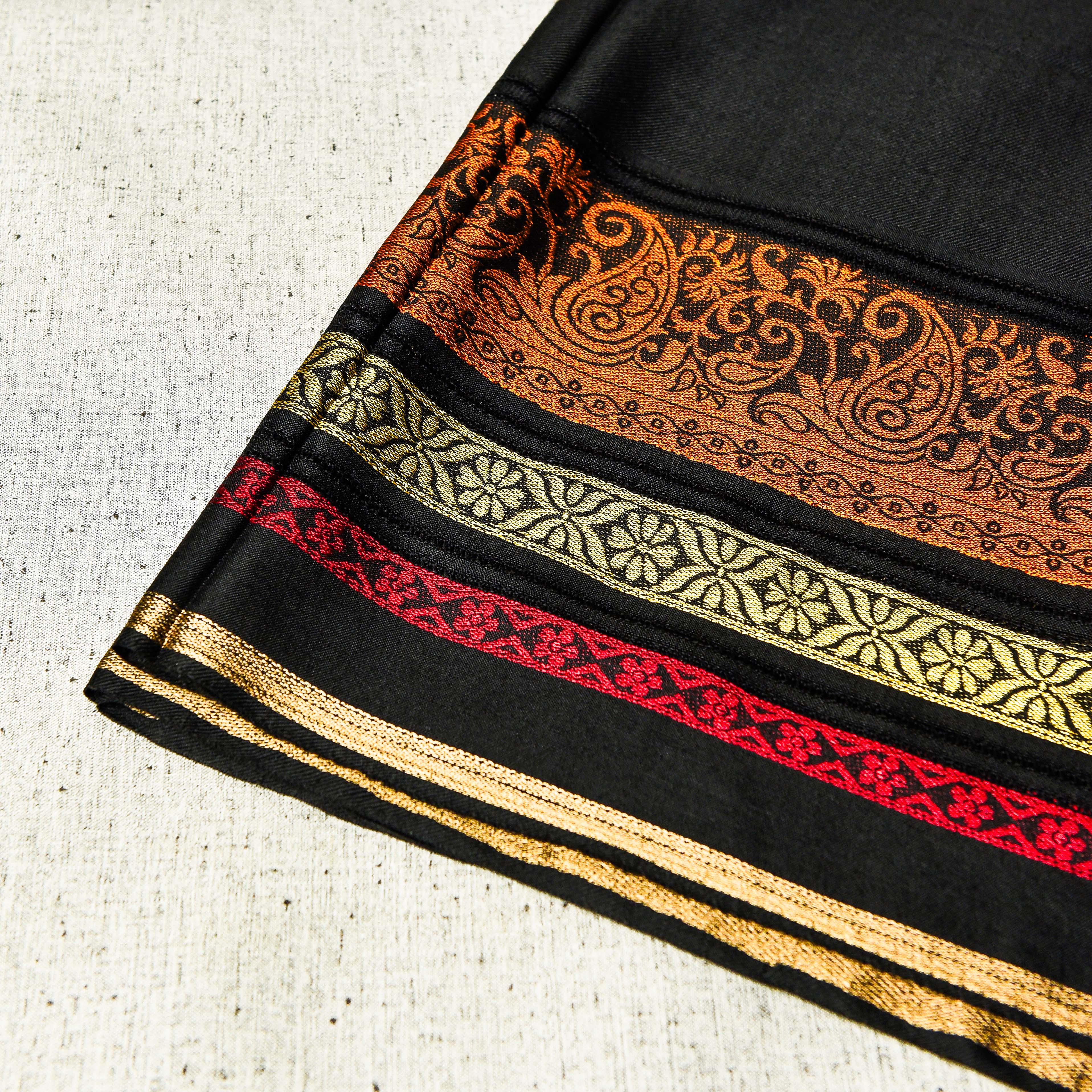 Double Border Tarkashi Wool Shawl